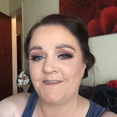 Profile Picture of Susan Molloy (@susanmolloy18) on Twitter