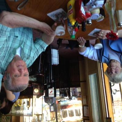 Profile Picture of Fritz Schneider (@FritzSchneider3) on Twitter