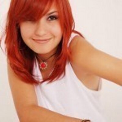 Profile Picture of Julia Fontes (@juliafontes13) on Twitter