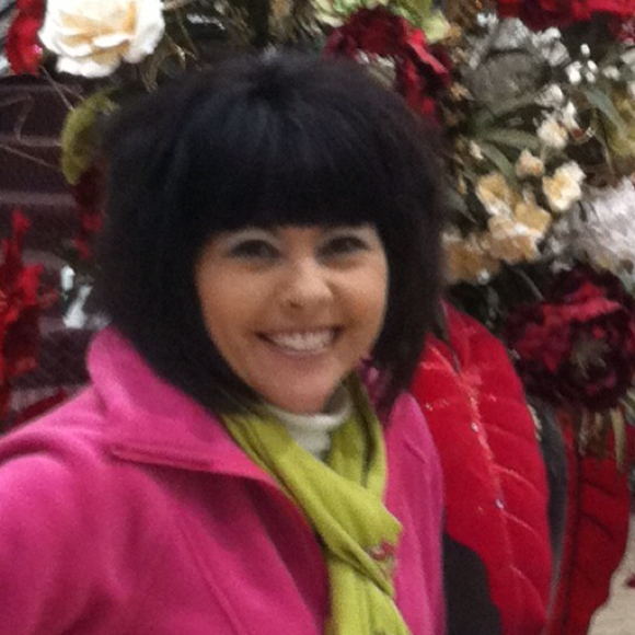 Profile Picture of Tammy Starbuck (@tammystarbuck) on Poshmark