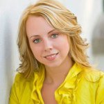 Profile Picture of Julia Searle (@juliasearleintl) on Instagram