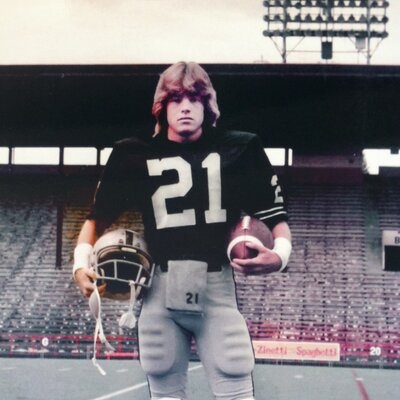 Profile Picture of Bruce MacLean (@21BoMac) on Twitter