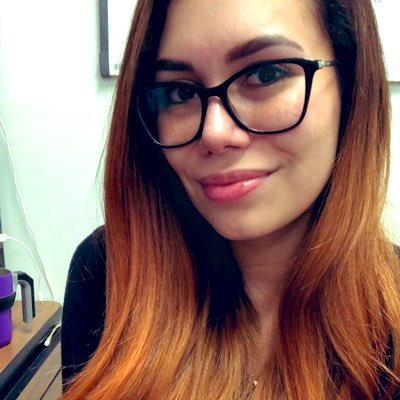 Profile Picture of Melissa Borrego (@melissaLoraine) on Twitter