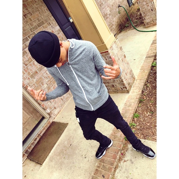 London Davis - Poshmark Profile Picture of London Davis (@noocapp_el) on Poshmark