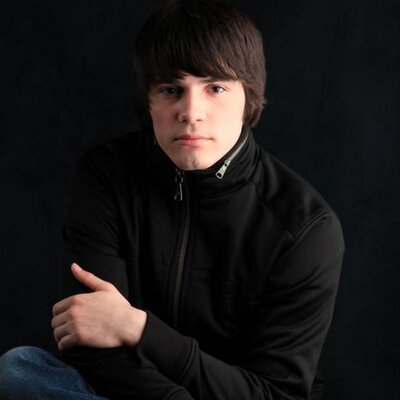 Profile Picture of Samuel Arcadipane (@LAarcadrummer) on Twitter