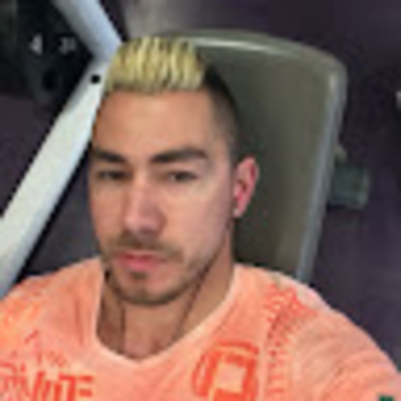 Profile Picture of Donald Brookwell (@donaldbrookwell) on Poshmark