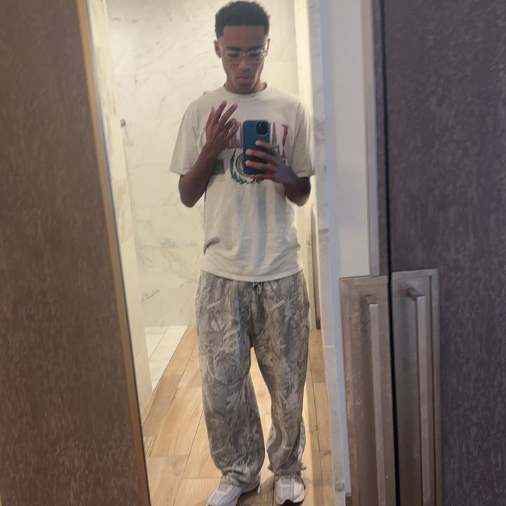 Profile Picture of Sean (@seanalbritton) on Tiktok