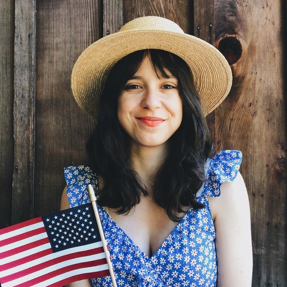 Profile Picture of Katherine Ocello (@katherine__anne) on Poshmark
