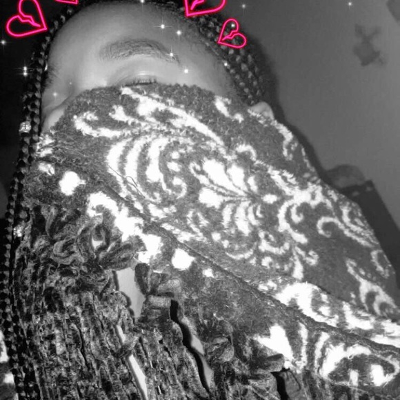 Profile Picture of R’naijah Macajoux (@rnaijah0719) on Poshmark