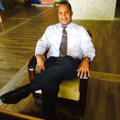 Profile Picture of Lic. William Correa (@willy_correa) on Twitter