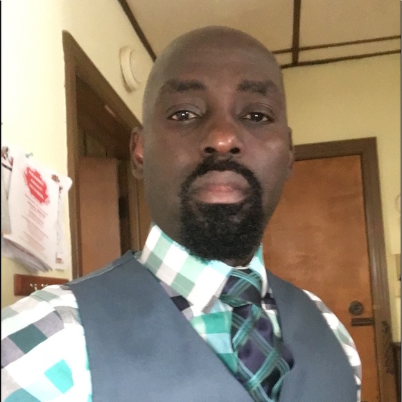 Profile Picture of Jean-watson Francois (@jwfrancois21) on Poshmark