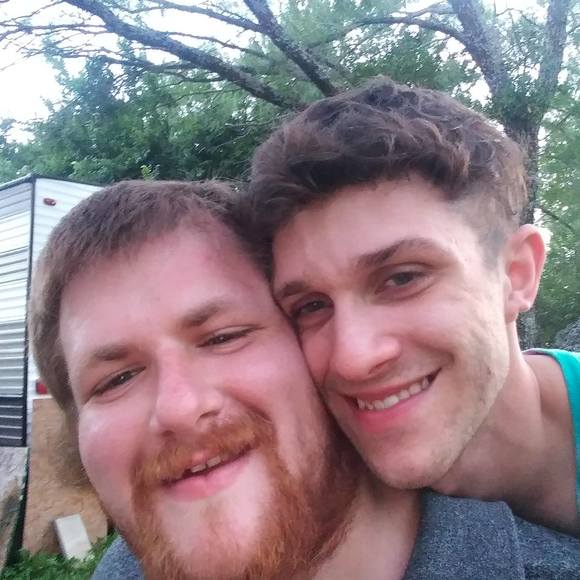 Profile Picture of Chris Beck (@chrisbeck335) on Poshmark