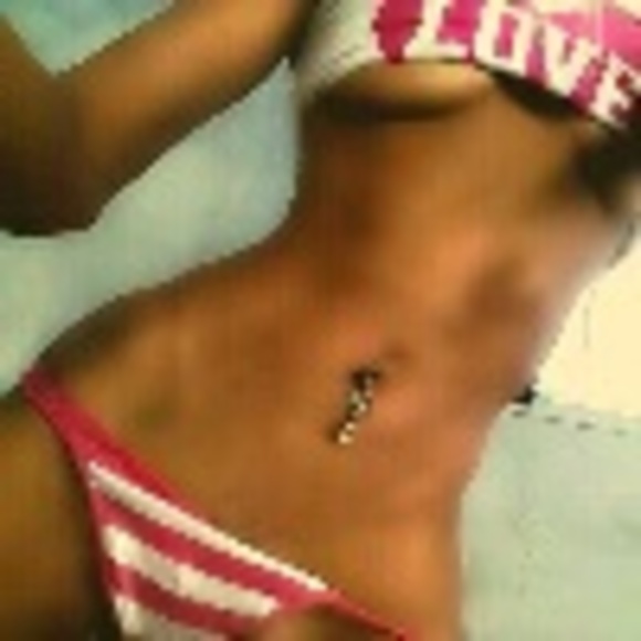 Noah Bensi - Poshmark Profile Picture of Noah Bensi (@noahbensi) on Poshmark