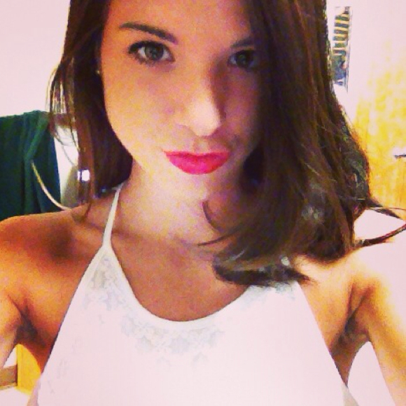 Profile Picture of Steph Kaselis (@stephkas) on Poshmark