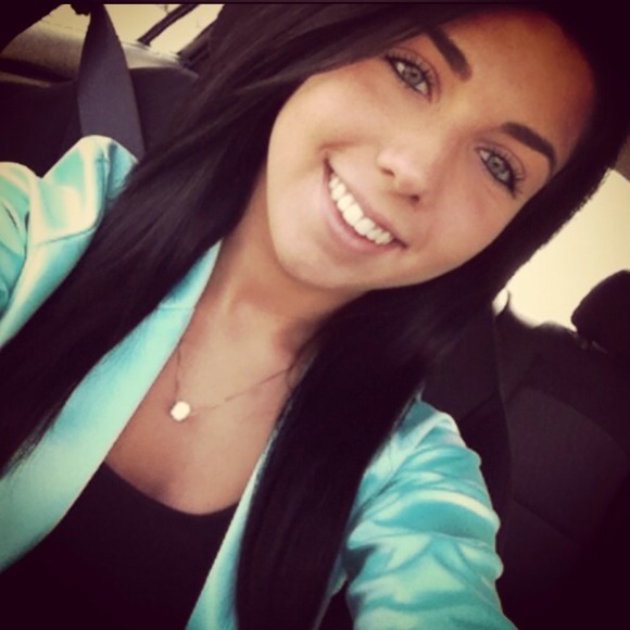 Profile Picture of Diana Dimitrovski (@piffprincess) on Poshmark