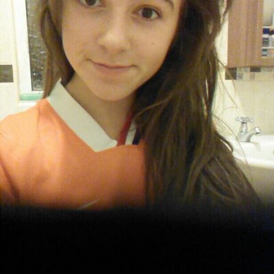 Profile Picture of REBECCA.ENNIS (@REBECCAENNIS2) on Twitter