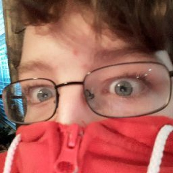 Profile Picture of Caleb Fournier (@caleb4nier) on Poshmark