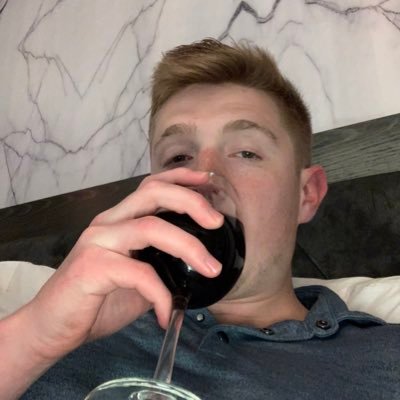 Profile Picture of Michael Brazeal (@mikejones987) on Twitter