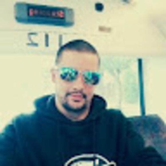 Profile Picture of Cory Baraton (@corybaraton69) on Poshmark