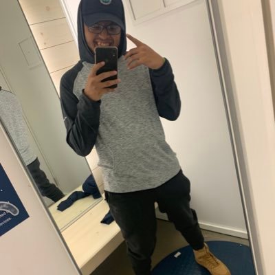 Profile Picture of Joshua Vela (@Joshuavela17) on Twitter