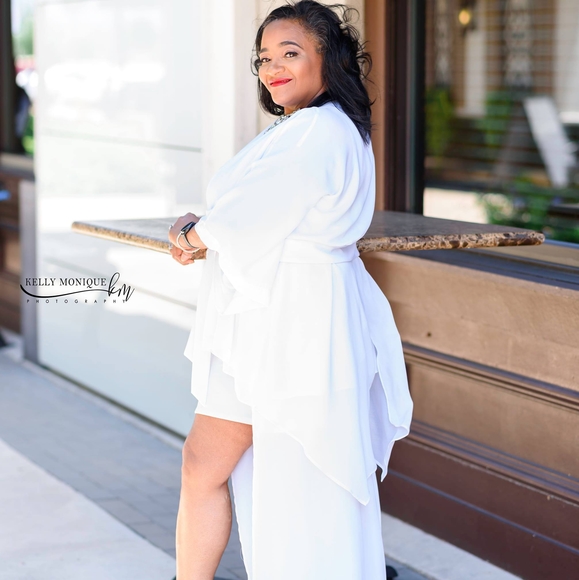 Nikki Holmes - Poshmark Profile Picture of Nikki Holmes (@nicoleholmes509) on Poshmark