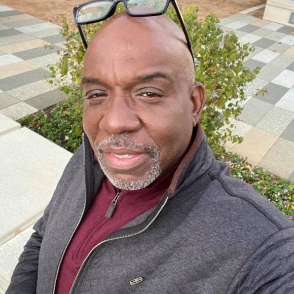Profile Picture of Gary Howard (@howardgary909) on Poshmark