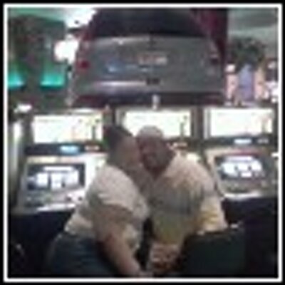 Profile Picture of Larry Walden (@nahsir) on Twitter