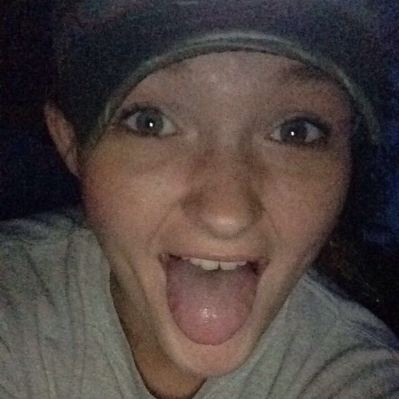 Frankie Cannon - Poshmark Profile Picture of Frankie Cannon (@frankiecannon) on Poshmark