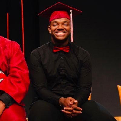 Profile Picture of Jeffrey Ray (@jeffray40) on Twitter