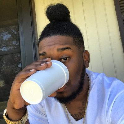 Profile Picture of Darrell Bonner (@dee_iammusik) on Twitter