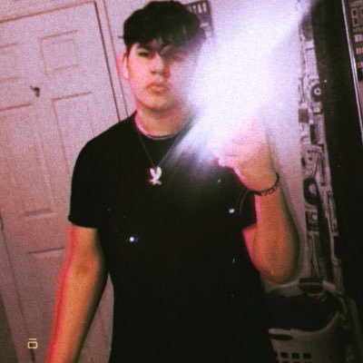 Profile Picture of Jay Jauregui (@jayjauregui3) on Twitter