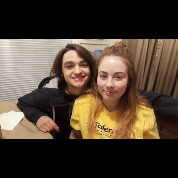 Profile Picture of Kayla Pettibone (@kaylapettibone) on Poshmark