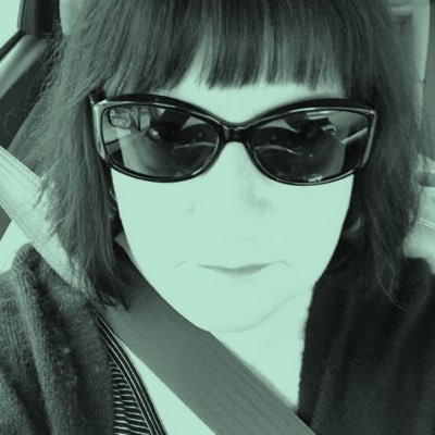 Profile Picture of SiriuslyLuna (@LindaEvansDavis) on Twitter