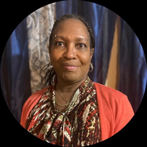 Profile Picture of Lisa Lisa (@mslaford79) on Poshmark