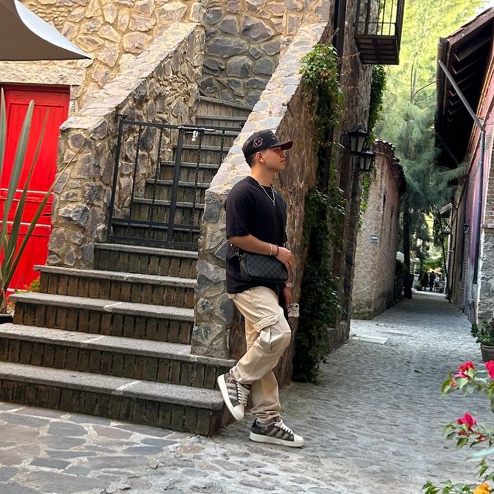 Profile Picture of David Kieff (@gonzalezz03_) on Tiktok