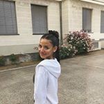 Profile Picture of Rowena Campbell 🦋 (@rowena.bell) on Instagram