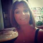 Profile Picture of Mel Richards (@melanyk77) on Instagram