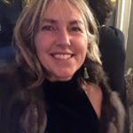 Profile Photo of Shirley Wright (@shirleycalgaryrealestate) on Instagram