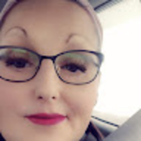 Profile Picture of Ashley Clarey (@aclarey2022) on Poshmark