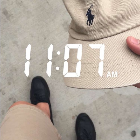 Profile Picture of Mark Perez (@markp7) on Poshmark