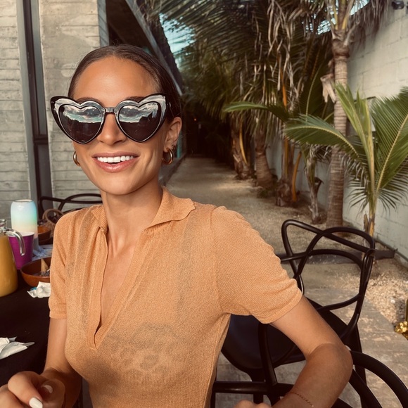 Profile Picture of Jacqueline Keller (@jacquelineke174) on Poshmark