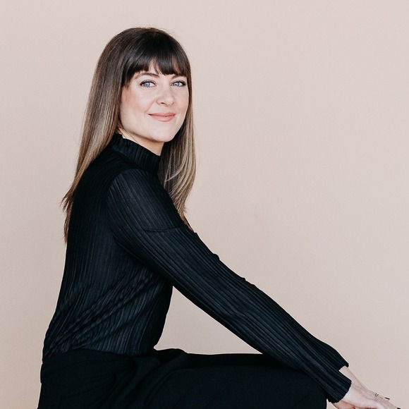 Profile Picture of Eva Gauthier (@evagauth) on Poshmark