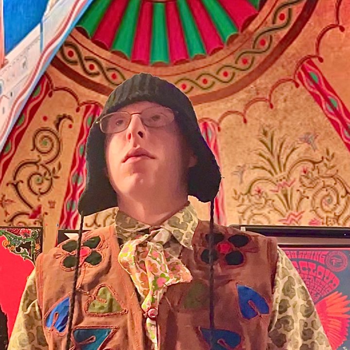 Profile Picture of Corey Light (@thecoreylight) on Tiktok