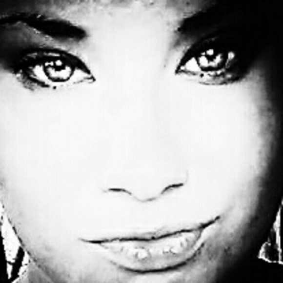 Profile Picture of Christa Stockwell (@cstockwell87) on Poshmark