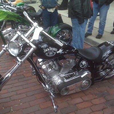 Profile Picture of Robert Burroughs (@twitwing) on Twitter