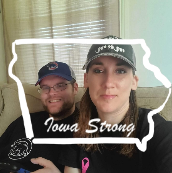 Profile Picture of Amanda Spicer (@amandaspicer195) on Poshmark