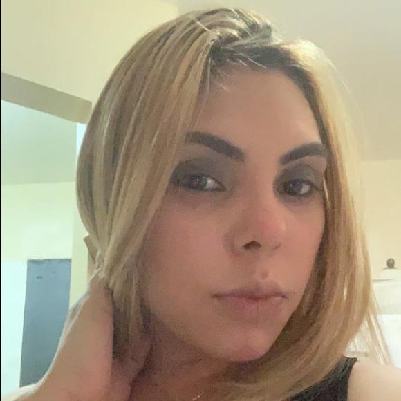 Profile Picture of Ana Monegro (@anamonegro1931) on Poshmark