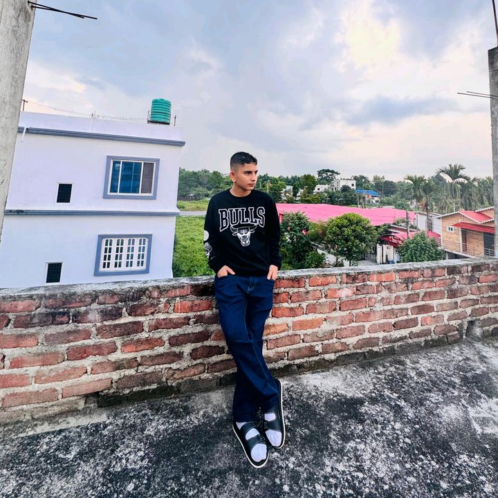 Profile Picture of Ⓜ️🅾️HIT ✝️ (@mohitpathak2228) on Tiktok