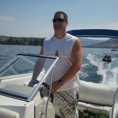 Profile Picture of Timothy Boyle (@Tboyle15) on Twitter