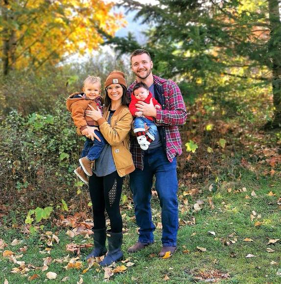 Profile Picture of Rachael Gibb (@rachaelgibb) on Poshmark